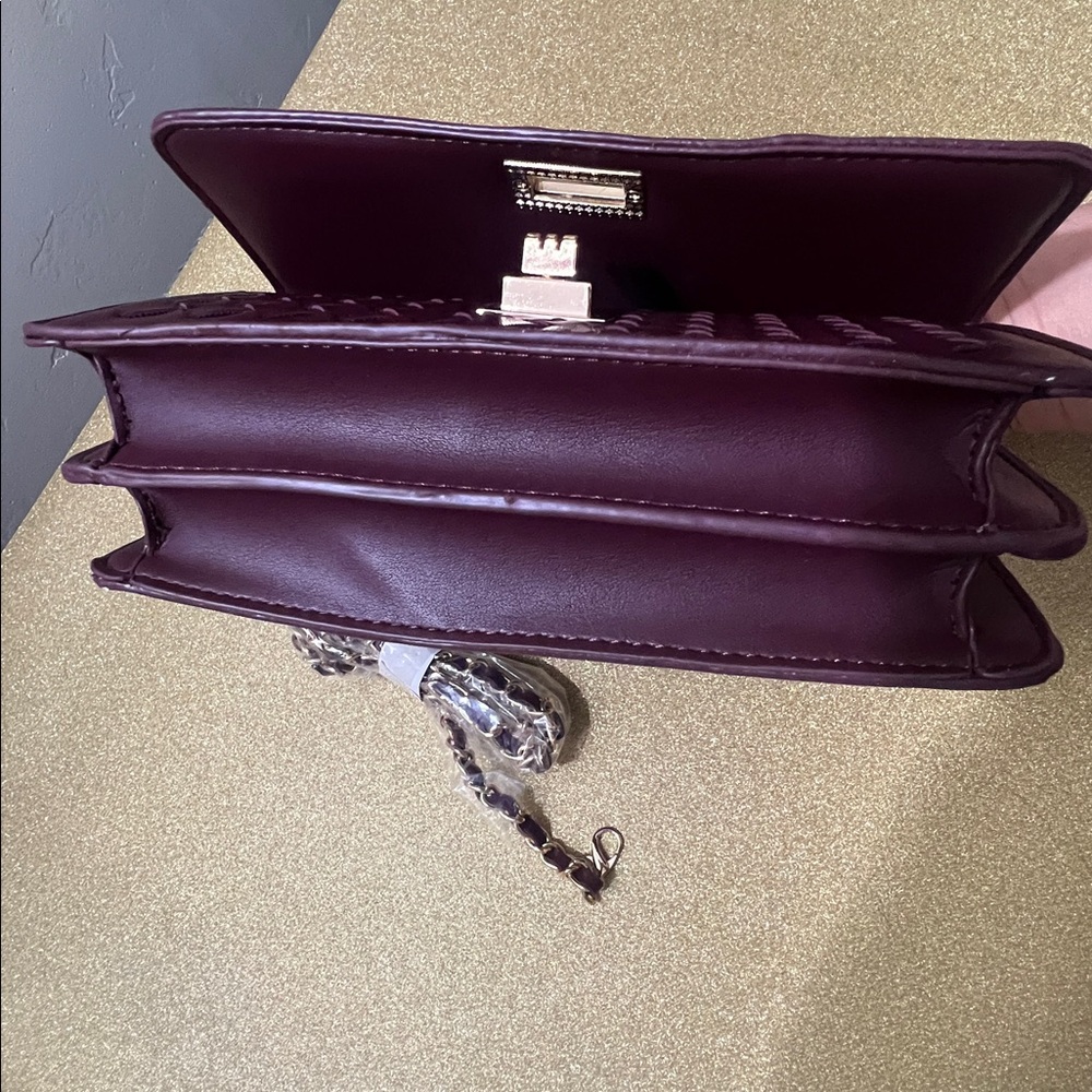 New Elegant Woven Burgundy Clutch and Crossbody - Picture 5 of 17
